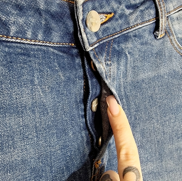 4/$20 Warp + Weft Paris Cigarette Button-fly Stretch Jeans Size 26 - Picture 3 of 9